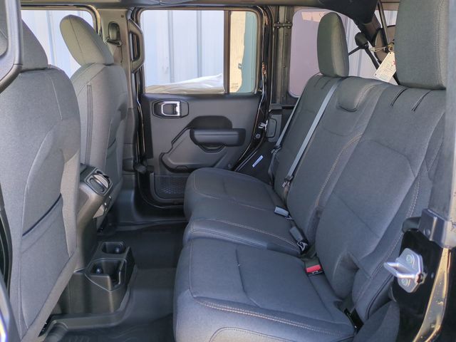 Thumbnail: 2026 Jeep Wrangler - 27