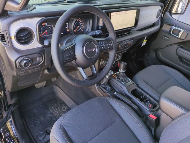 Thumbnail: 2026 Jeep Wrangler - 2