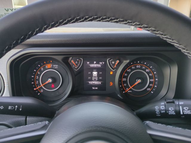 Thumbnail: 2026 Jeep Wrangler - 17