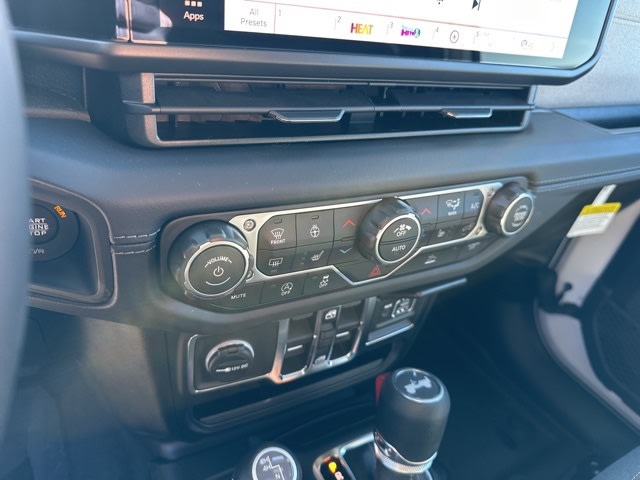 Thumbnail: 2026 Jeep Wrangler - 12