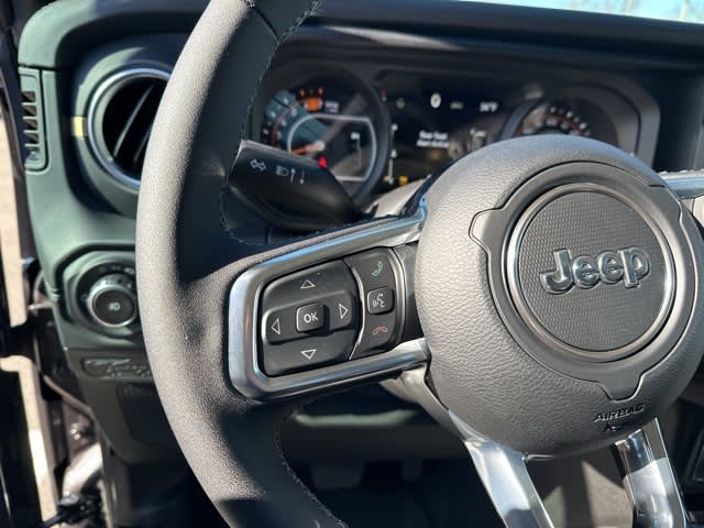 Thumbnail: 2026 Jeep Wrangler - 14