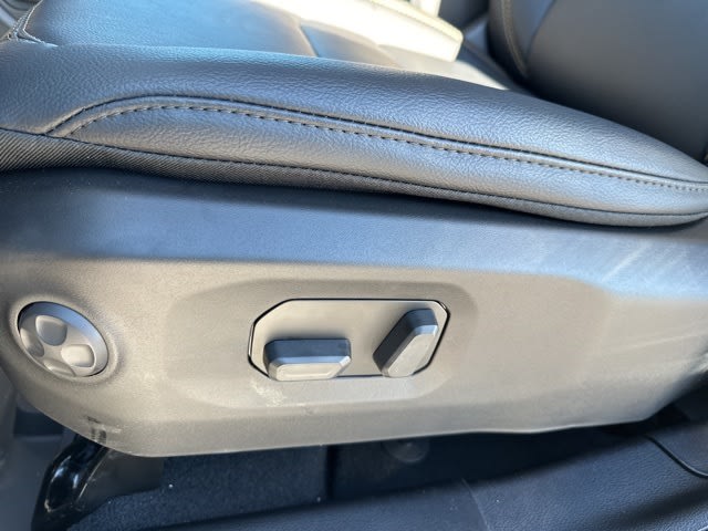 Thumbnail: 2026 Jeep Wrangler - 15