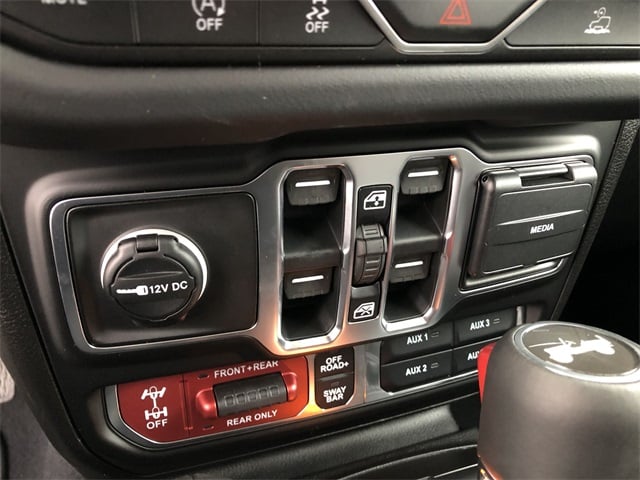 Thumbnail: 2026 Jeep Wrangler - 25