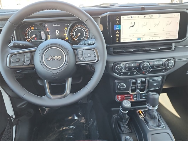 2025 Jeep Wrangler Rubicon 9