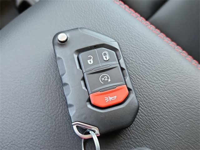2025 Jeep Wrangler Rubicon 18
