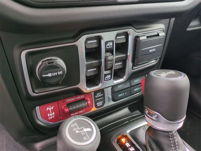 Thumbnail: 2026 Jeep Wrangler - 16