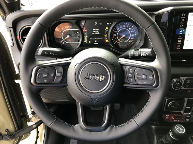 Thumbnail: 2026 Jeep Wrangler - 33