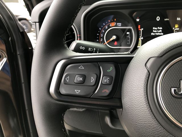 Thumbnail: 2026 Jeep Wrangler - 35