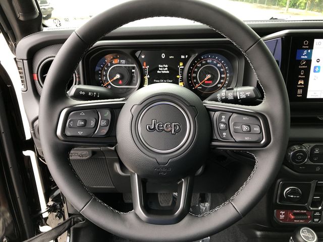 Thumbnail: 2026 Jeep Wrangler - 33