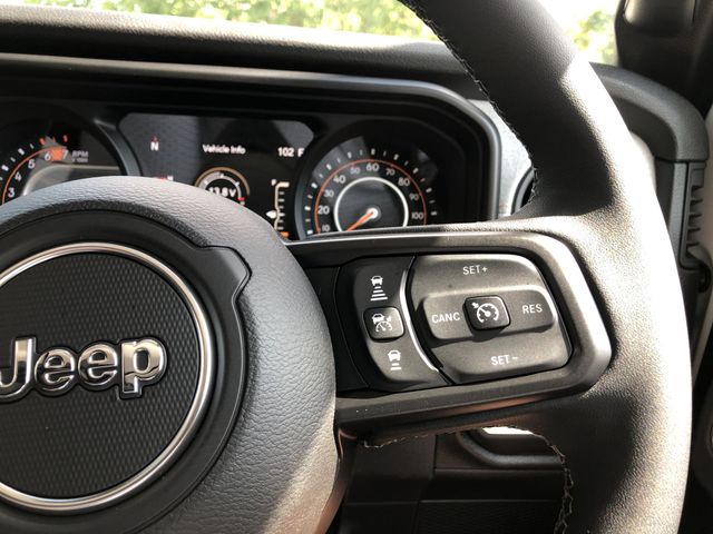 Thumbnail: 2026 Jeep Wrangler - 30