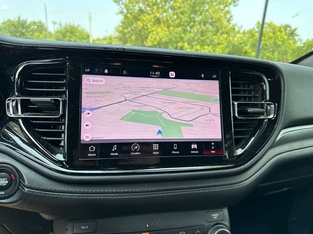 Thumbnail: 2021 Dodge Durango - 16