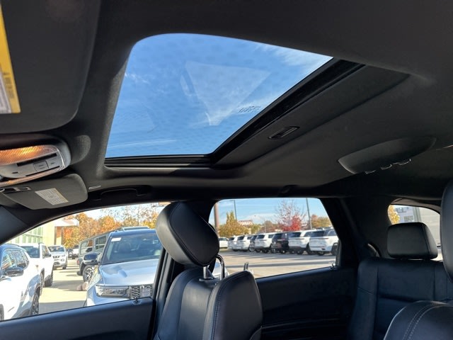 Thumbnail: 2022 Dodge Durango - 12