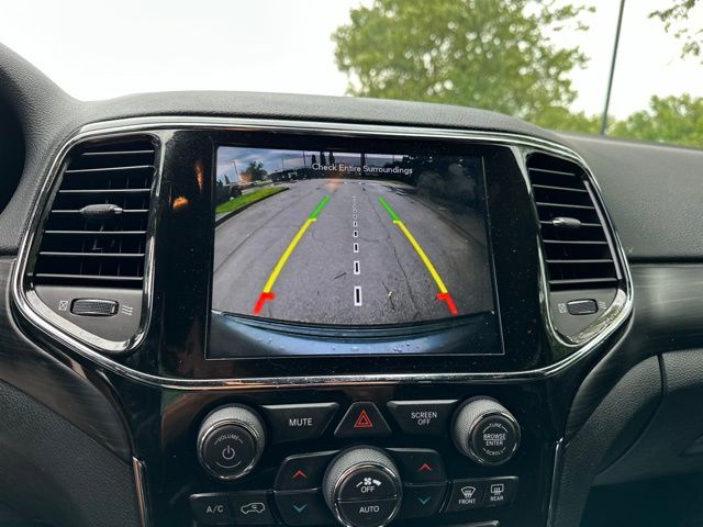 Thumbnail: 2021 Jeep Grand Cherokee - 13