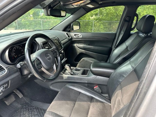Thumbnail: 2020 Jeep Grand Cherokee - 9