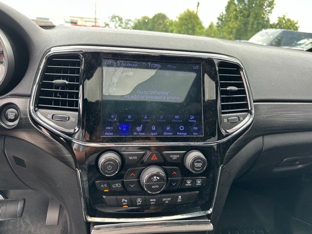 Thumbnail: 2019 Jeep Grand Cherokee - 10
