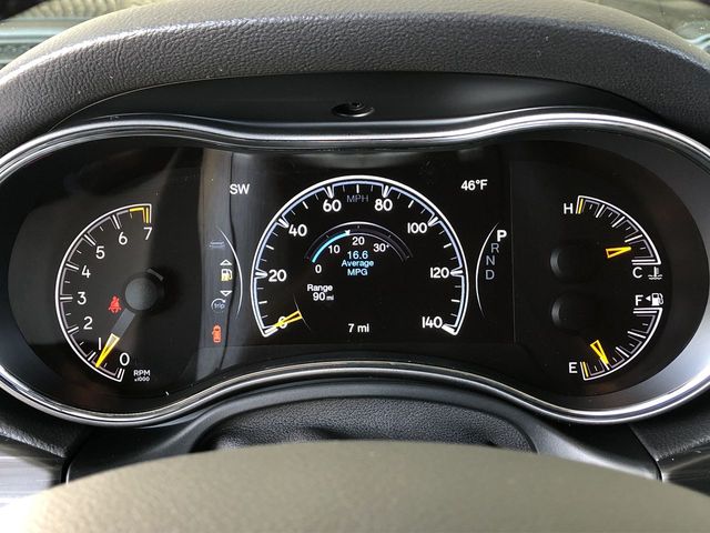Thumbnail: 2019 Jeep Grand Cherokee - 12