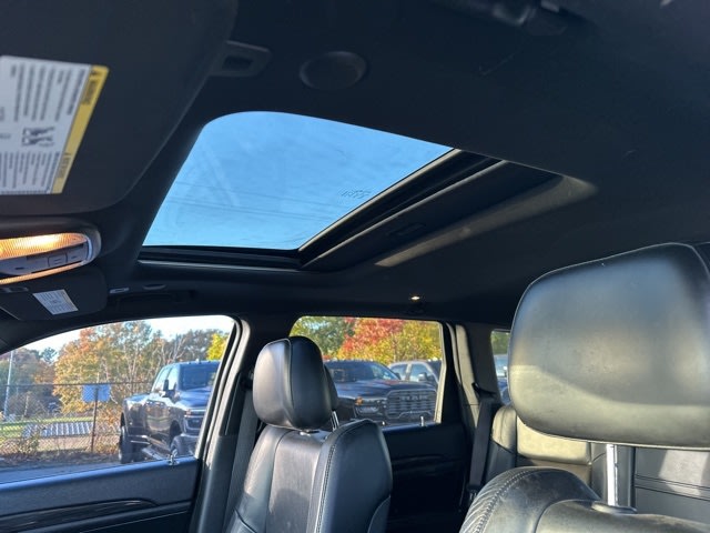 Thumbnail: 2021 Jeep Grand Cherokee - 11