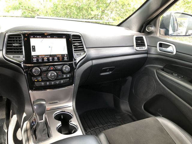 Thumbnail: 2020 Jeep Grand Cherokee - 12
