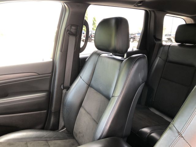 Thumbnail: 2020 Jeep Grand Cherokee - 11