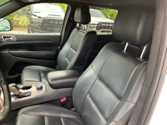Thumbnail: 2017 Jeep Grand Cherokee - 5