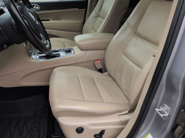 Thumbnail: 2020 Jeep Grand Cherokee - 10