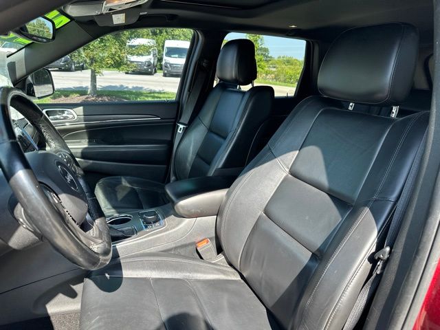 Thumbnail: 2020 Jeep Grand Cherokee - 7