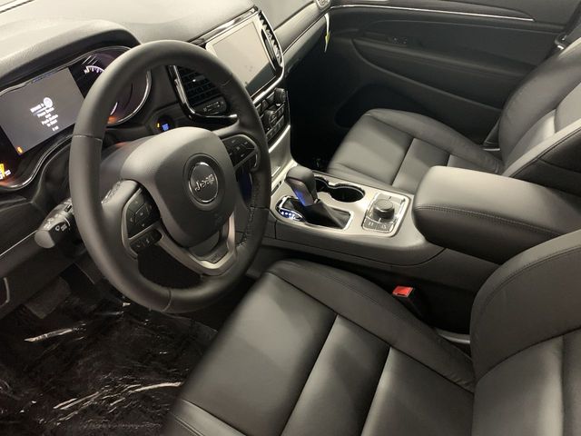 Thumbnail: 2020 Jeep Grand Cherokee - 11