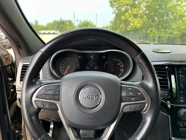 Thumbnail: 2020 Jeep Grand Cherokee - 8