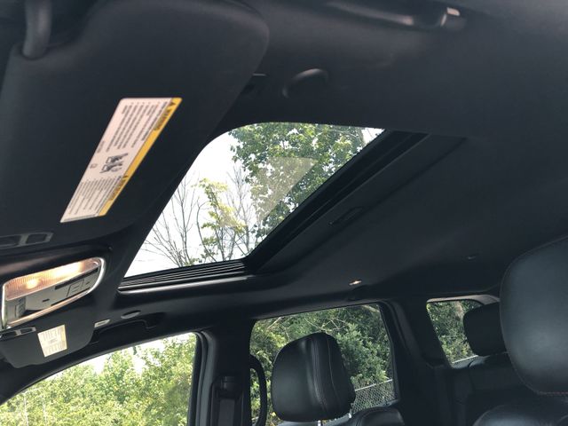 Thumbnail: 2021 Jeep Grand Cherokee - 24