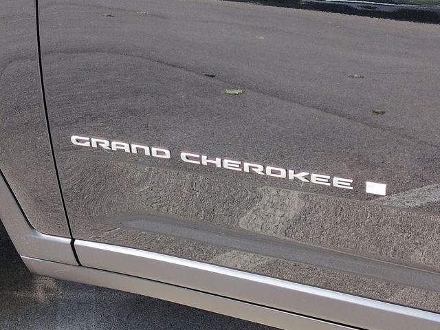 Thumbnail: 2026 Jeep Grand Cherokee - 24