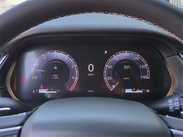 Thumbnail: 2025 Jeep Grand Cherokee - 16