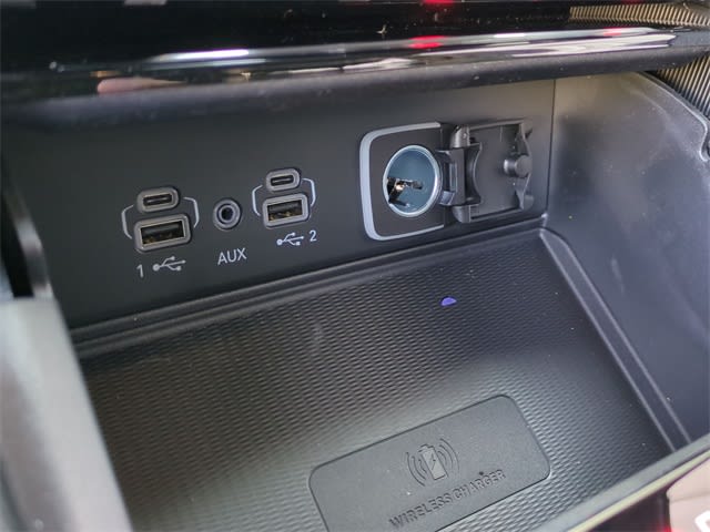 Thumbnail: 2025 Jeep Grand Cherokee - 38