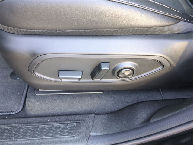 Thumbnail: 2025 Jeep Grand Cherokee - 27