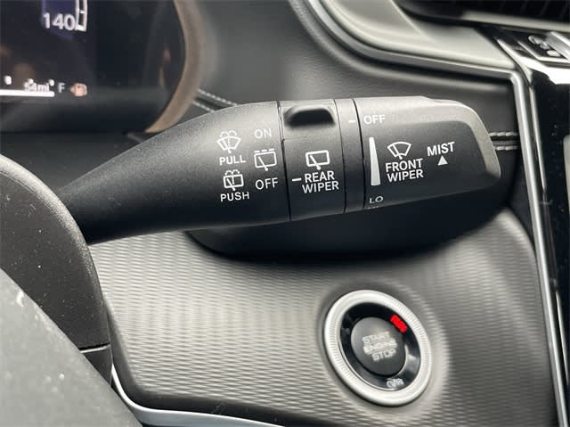 2025 Jeep Grand Cherokee Altitude 36