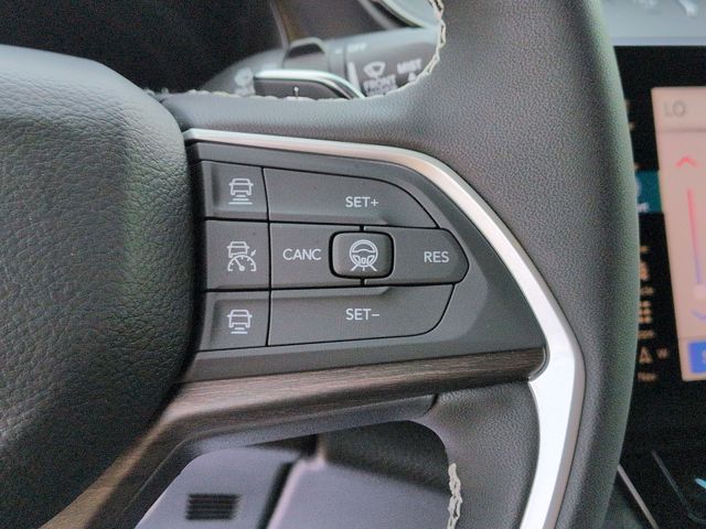 Thumbnail: 2026 Jeep Grand Cherokee - 31