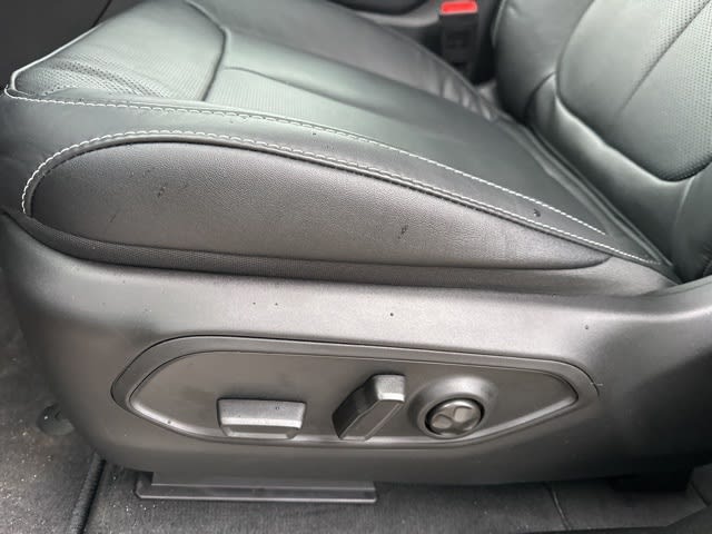 Thumbnail: 2026 Jeep Grand Cherokee - 13