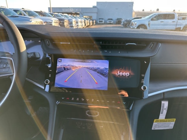 Thumbnail: 2026 Jeep Grand Cherokee - 12