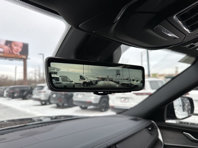 Thumbnail: 2026 Jeep Grand Cherokee - 10