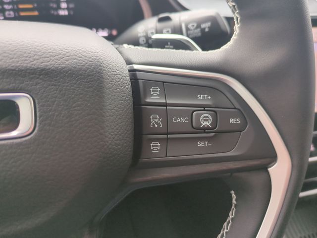 Thumbnail: 2026 Jeep Grand Cherokee - 32