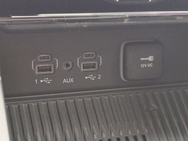 Thumbnail: 2026 Jeep Grand Cherokee - 37