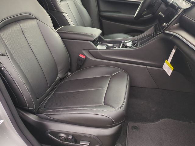 Thumbnail: 2026 Jeep Grand Cherokee - 12