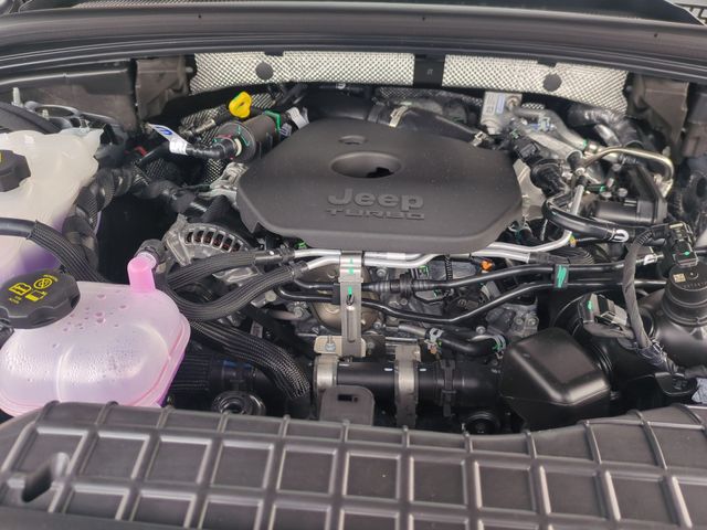 Thumbnail: 2026 Jeep Grand Cherokee - 9