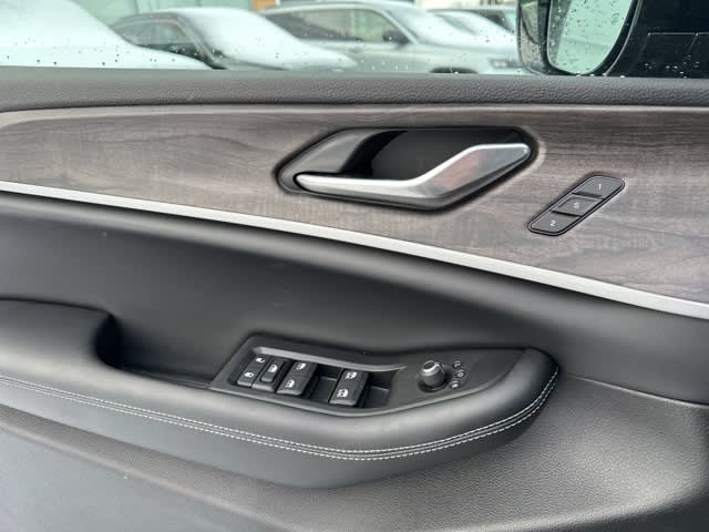 Thumbnail: 2026 Jeep Grand Cherokee - 17