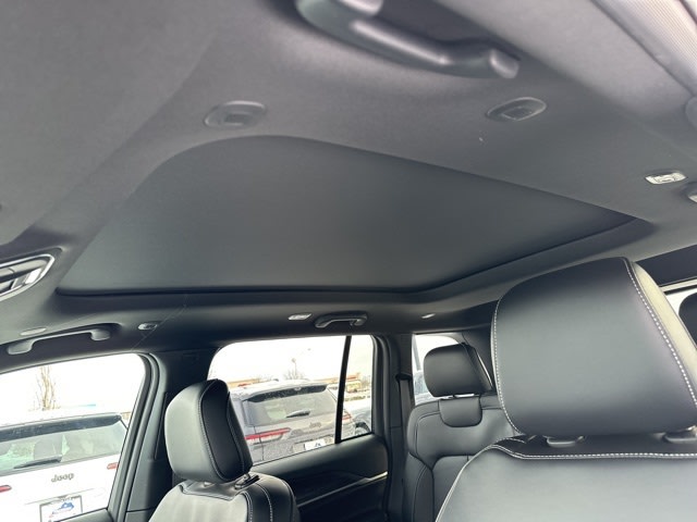 Thumbnail: 2026 Jeep Grand Cherokee - 12