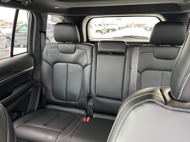 Thumbnail: 2026 Jeep Grand Cherokee - 7