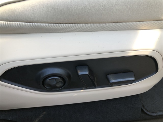 Thumbnail: 2026 Jeep Grand Cherokee - 35