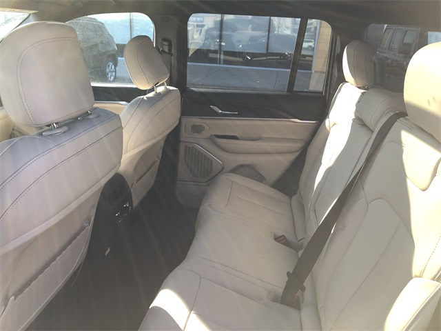 Thumbnail: 2026 Jeep Grand Cherokee - 9