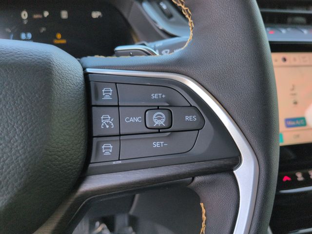 Thumbnail: 2026 Jeep Grand Cherokee - 32