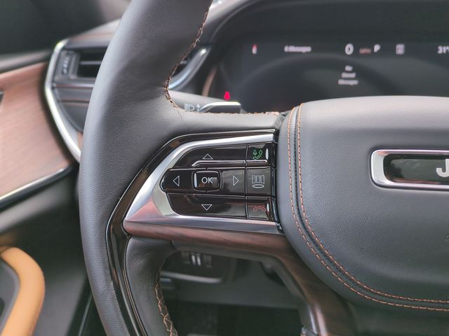 Thumbnail: 2025 Jeep Grand Cherokee - 31