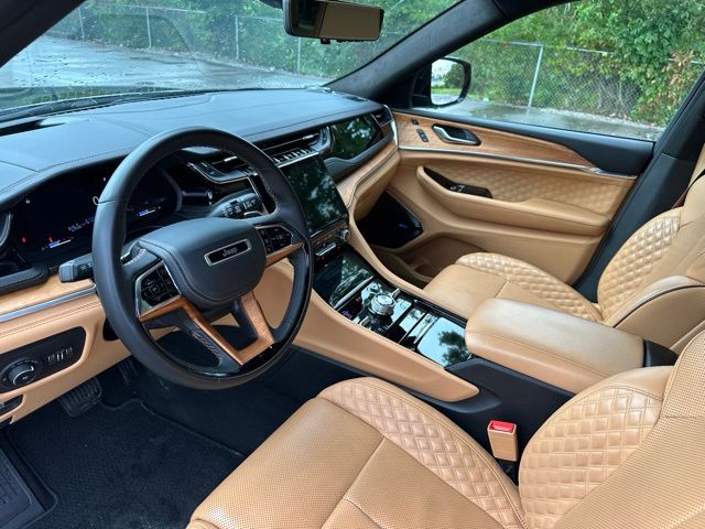 Thumbnail: 2022 Jeep Grand Cherokee - 2